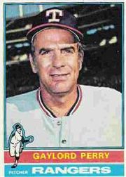 1976 Topps Baseball Cards      055      Gaylord Perry